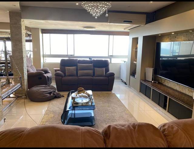 6 BEDROOM APARTMENT FOR SALE IN NORTH BEACH